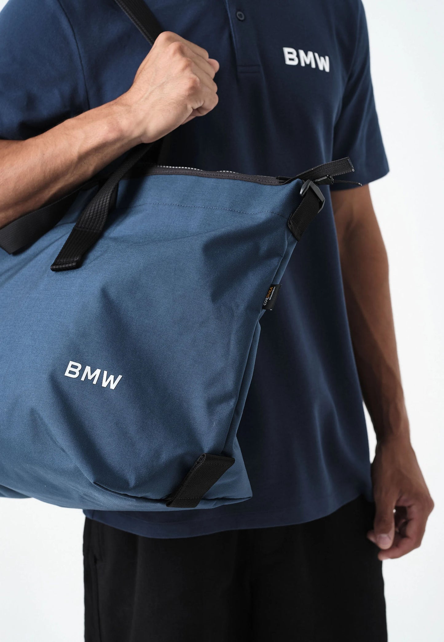 NEUE Klasse Weekender
