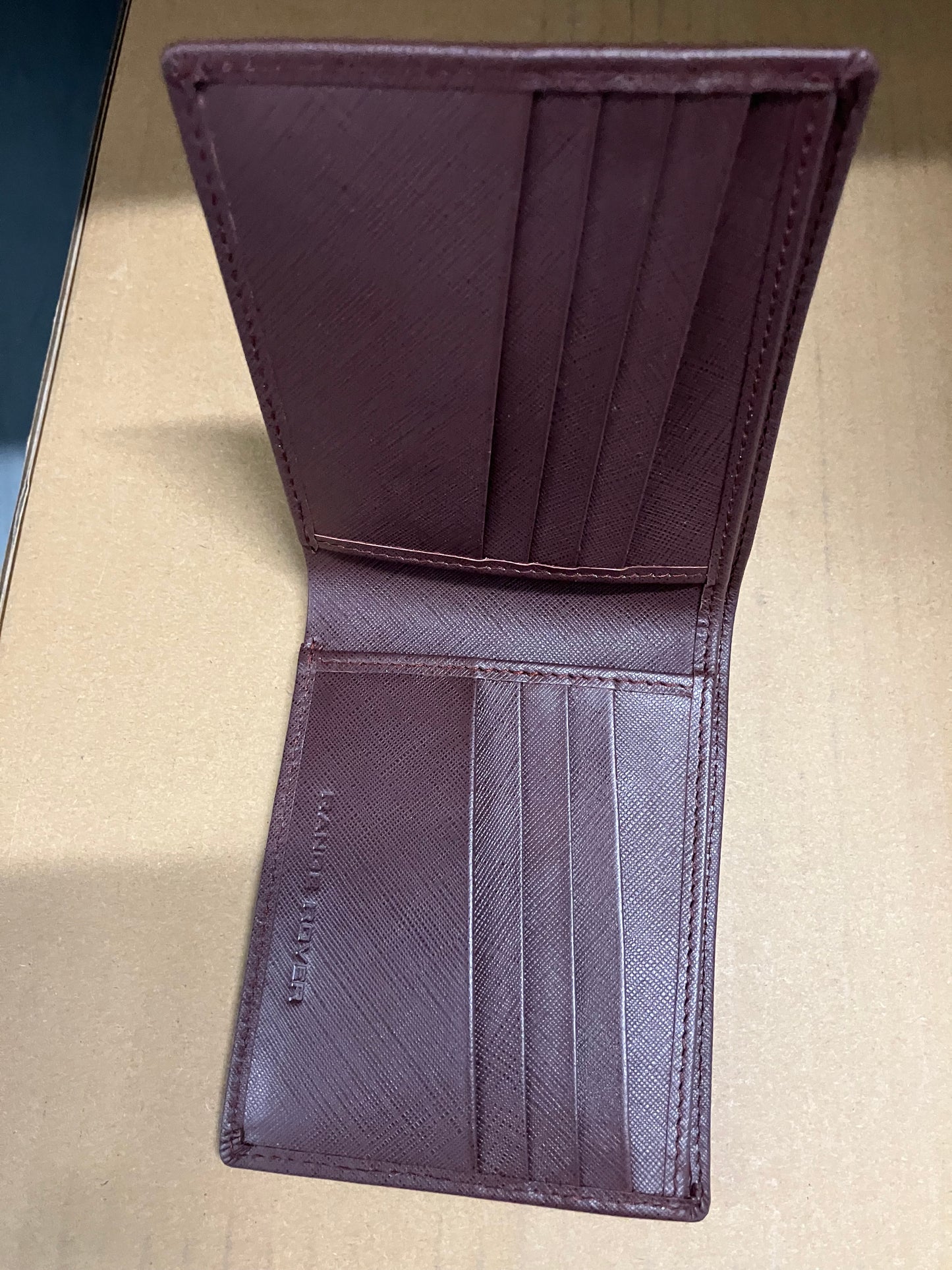 Land Rover Range Rover Wallet in Deep Garnet - Unboxed Ex-Display