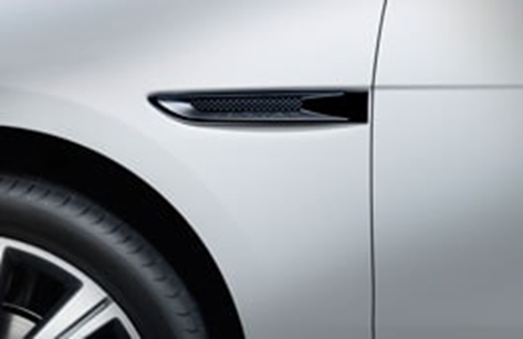 Jaguar F-PACE Side Power Vent Kit - Gloss Black