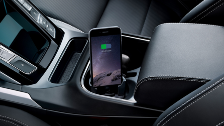 Jaguar iPhone Connect and Charge Dock