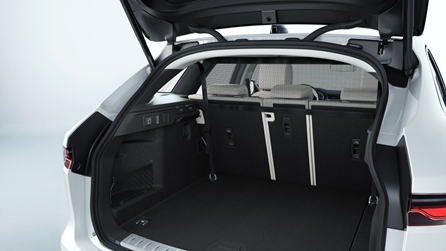 Jaguar F-Pace Loadspace Partition Net