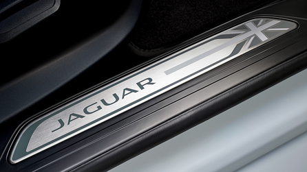 Jaguar XE Sill Treadplates - Union Jack, Ebony