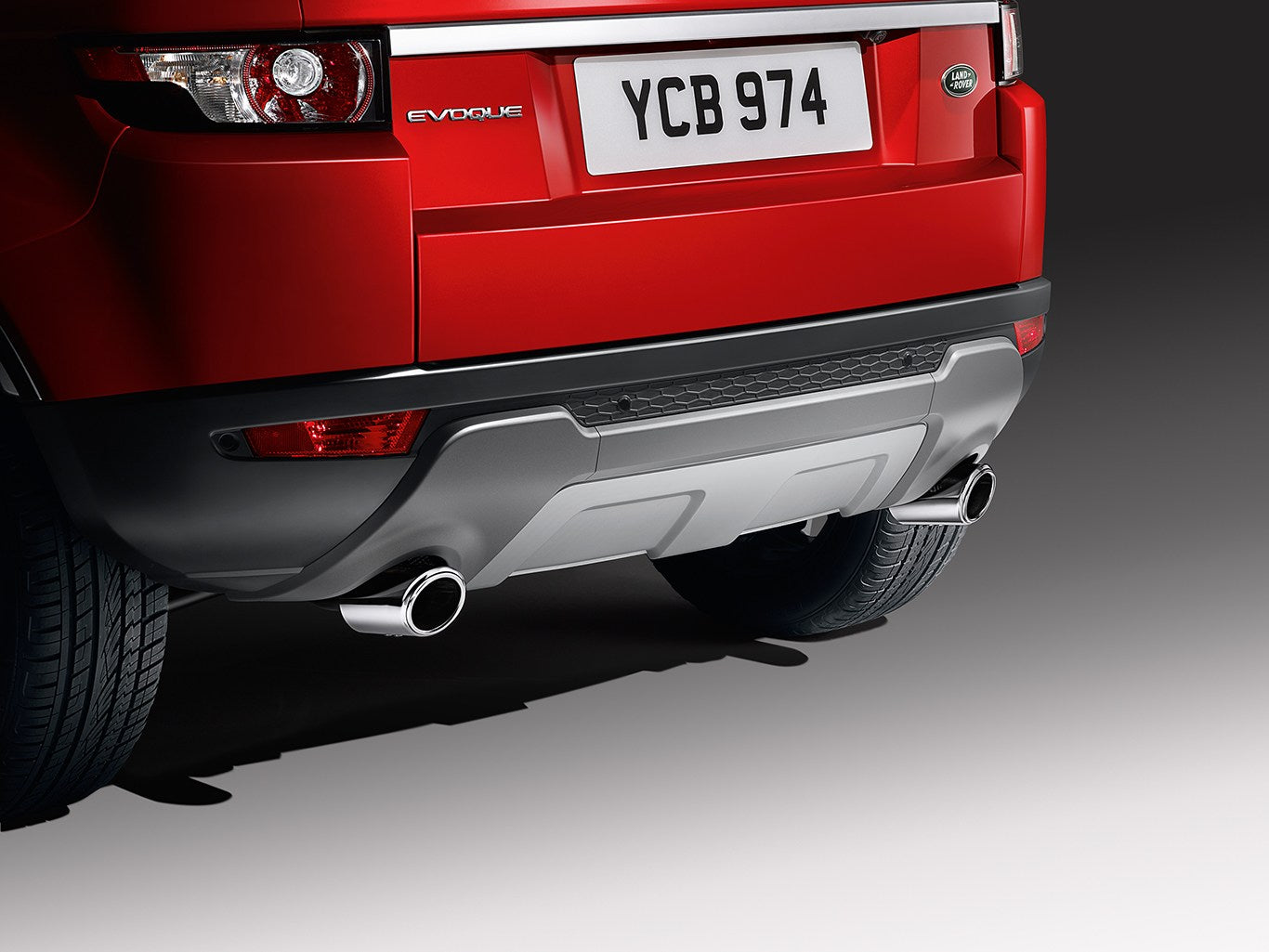 Range Rover Evoque Tailpipe Finisher Kit
