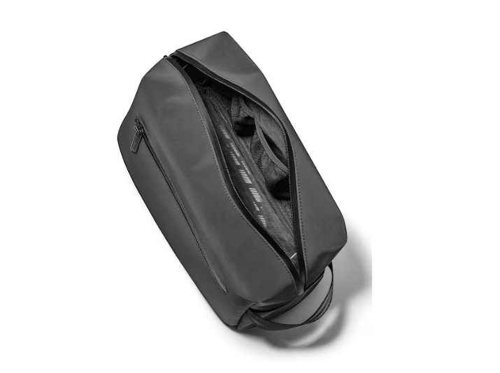 Mercedes-AMG Washbag