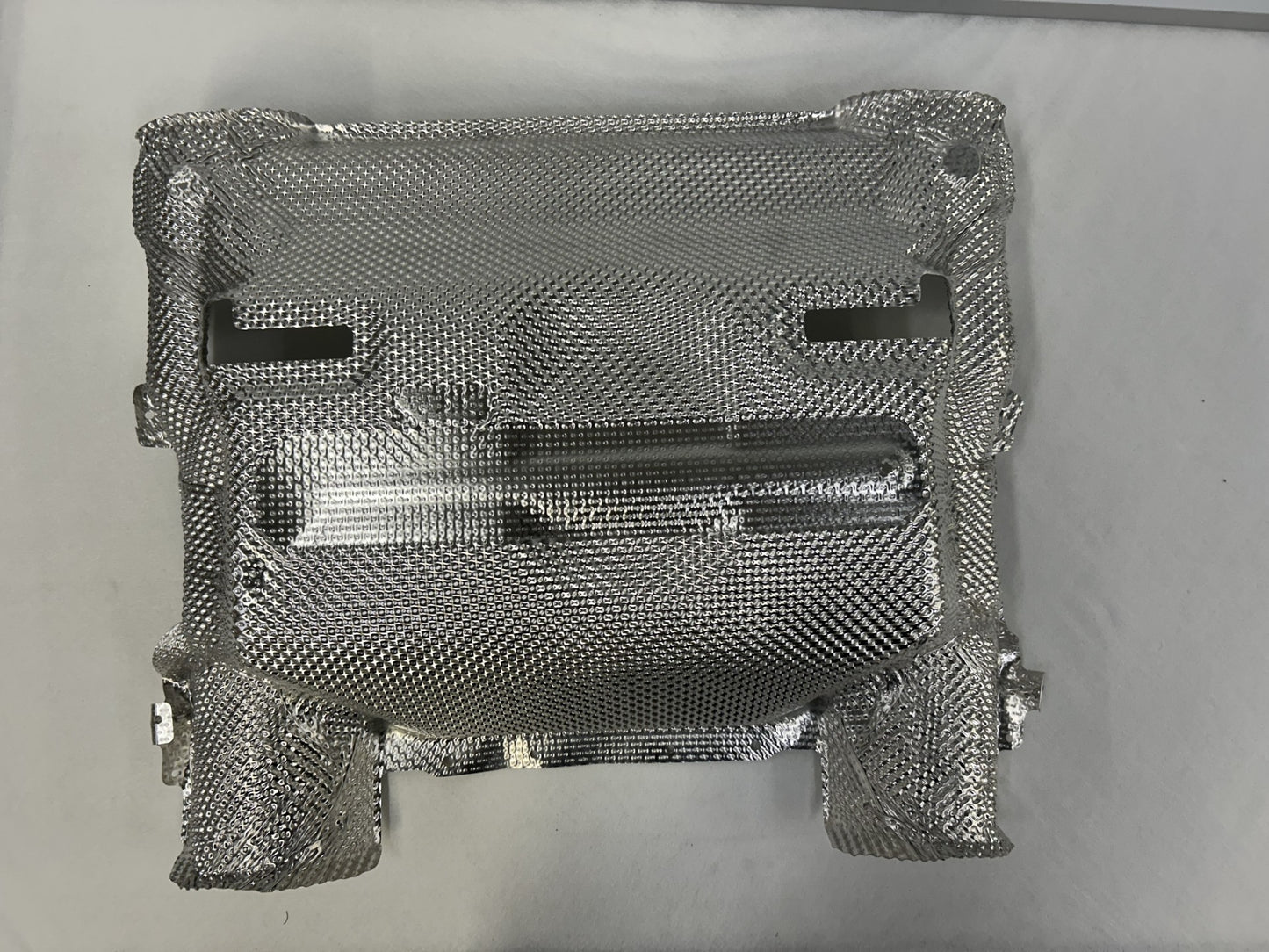 McLaren (P14) 720s Heatshield Muffler LWR