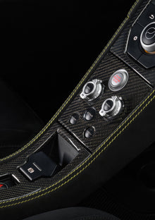 McLaren 650s Satin Visual Carbon Fibre Centre Console