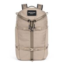 Defender Rally x YETI 27L Ranchero™ Backpack