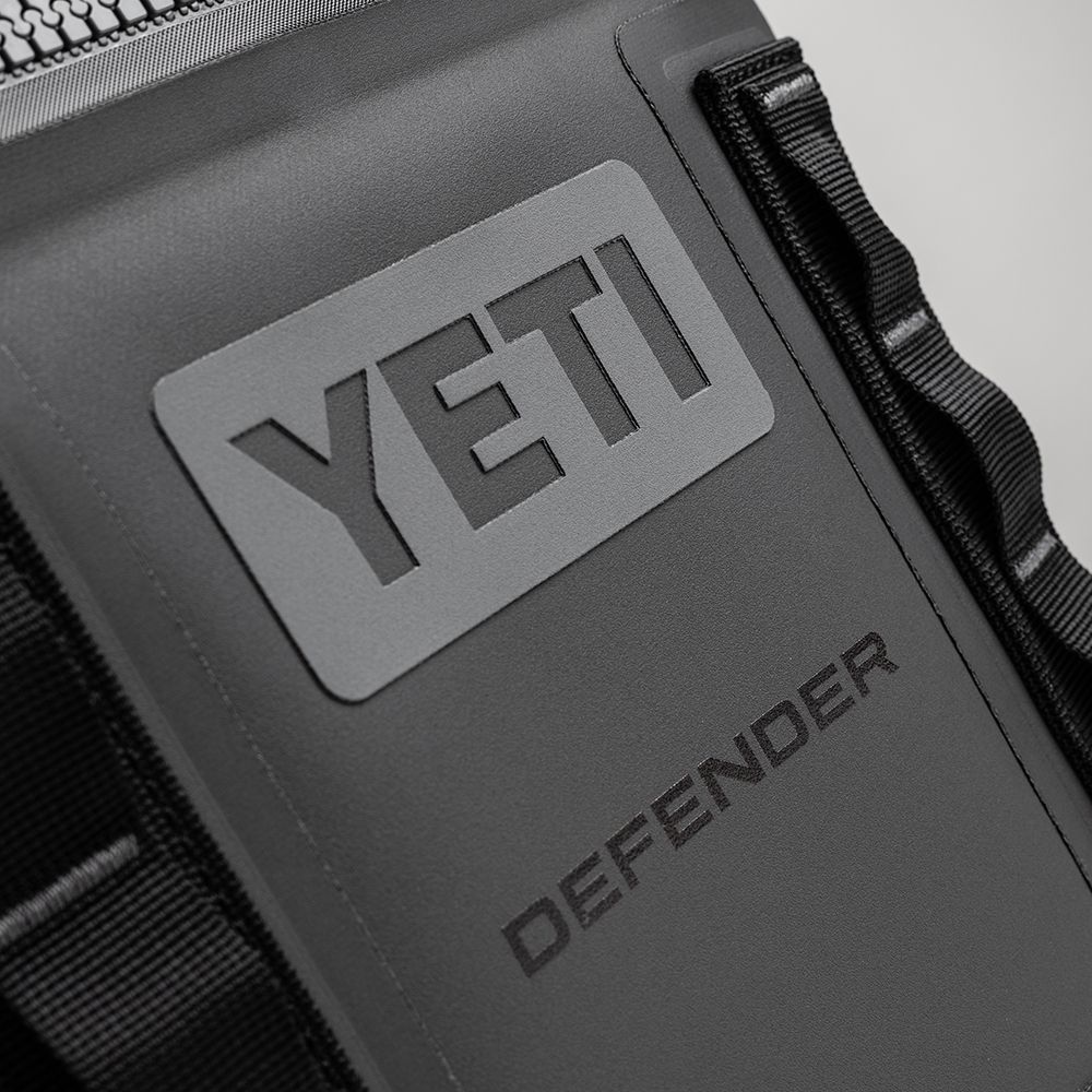 Defender x YETI Hopper Flip 8 Soft Cooler