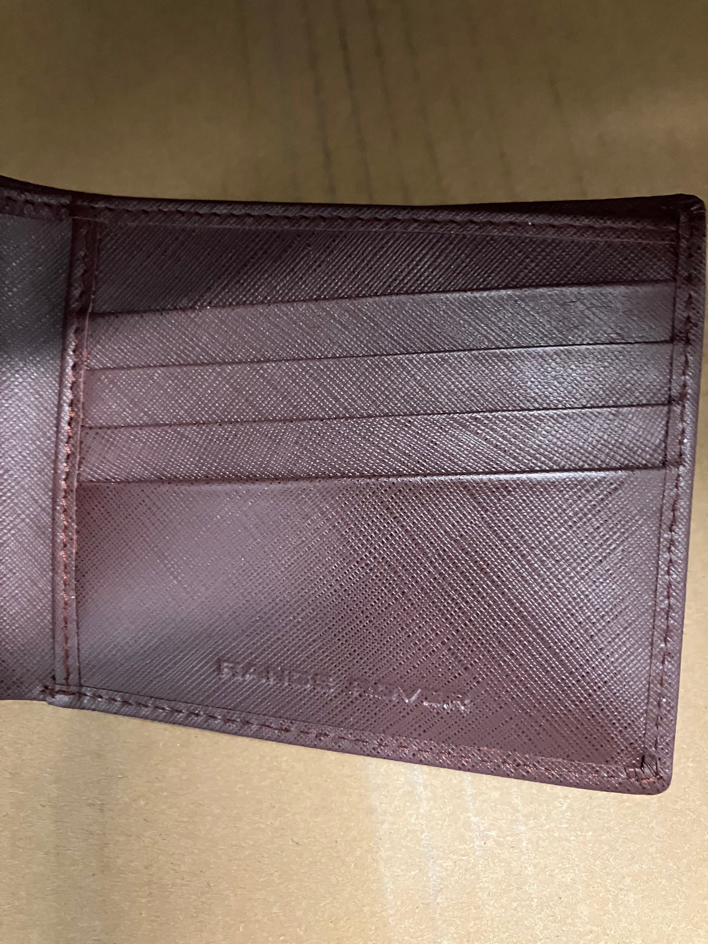 Land Rover Range Rover Wallet in Deep Garnet - Unboxed Ex-Display