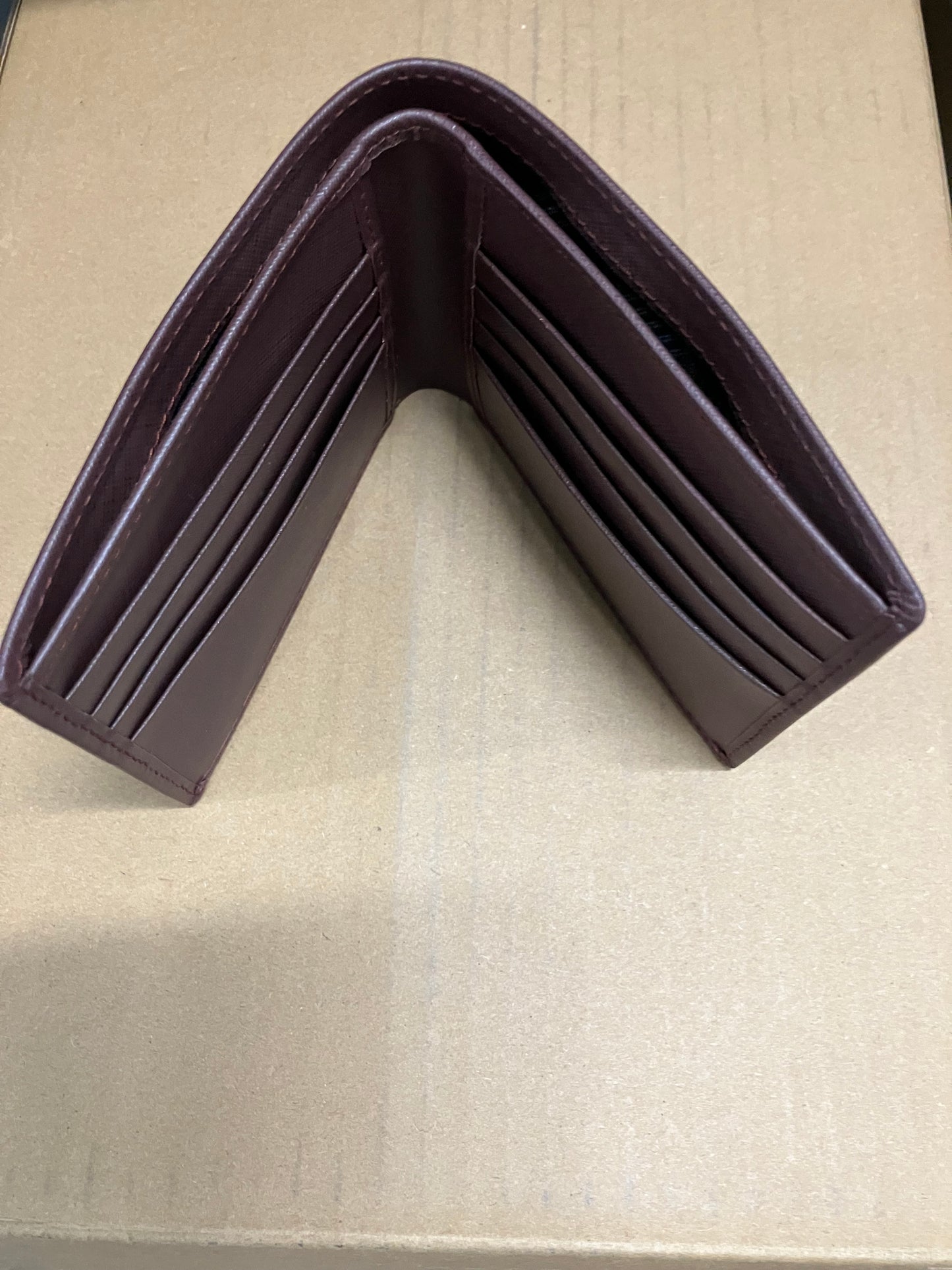 Land Rover Range Rover Wallet in Deep Garnet - Unboxed Ex-Display