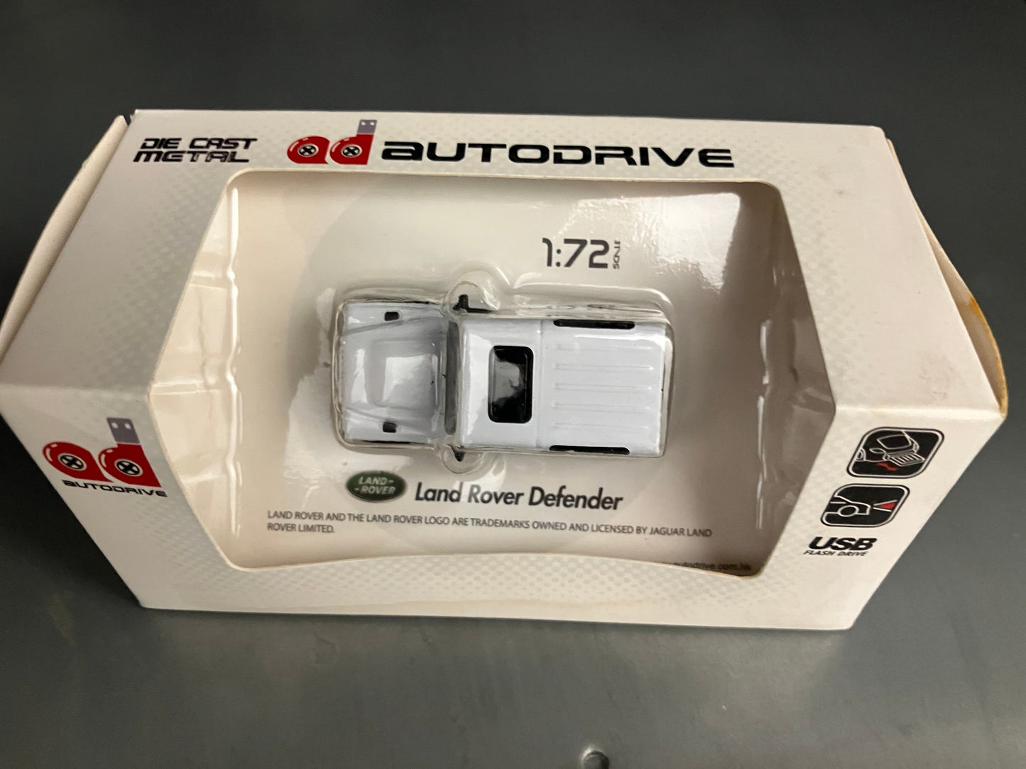Land Rover 8GB USB Drive 'White Defender'