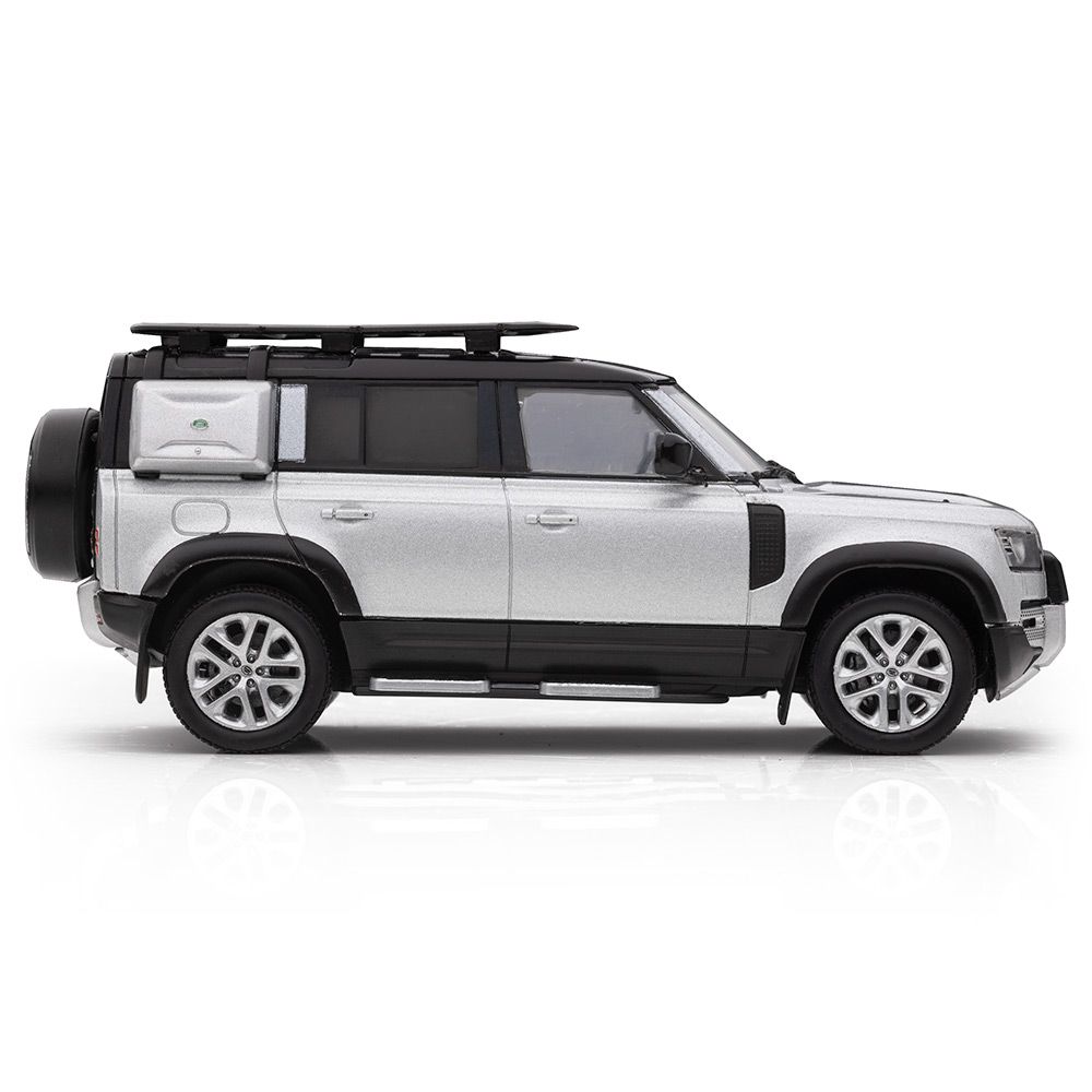 Land Rover Defender 110 Explorer Pro Scale Model 1:43 Scale