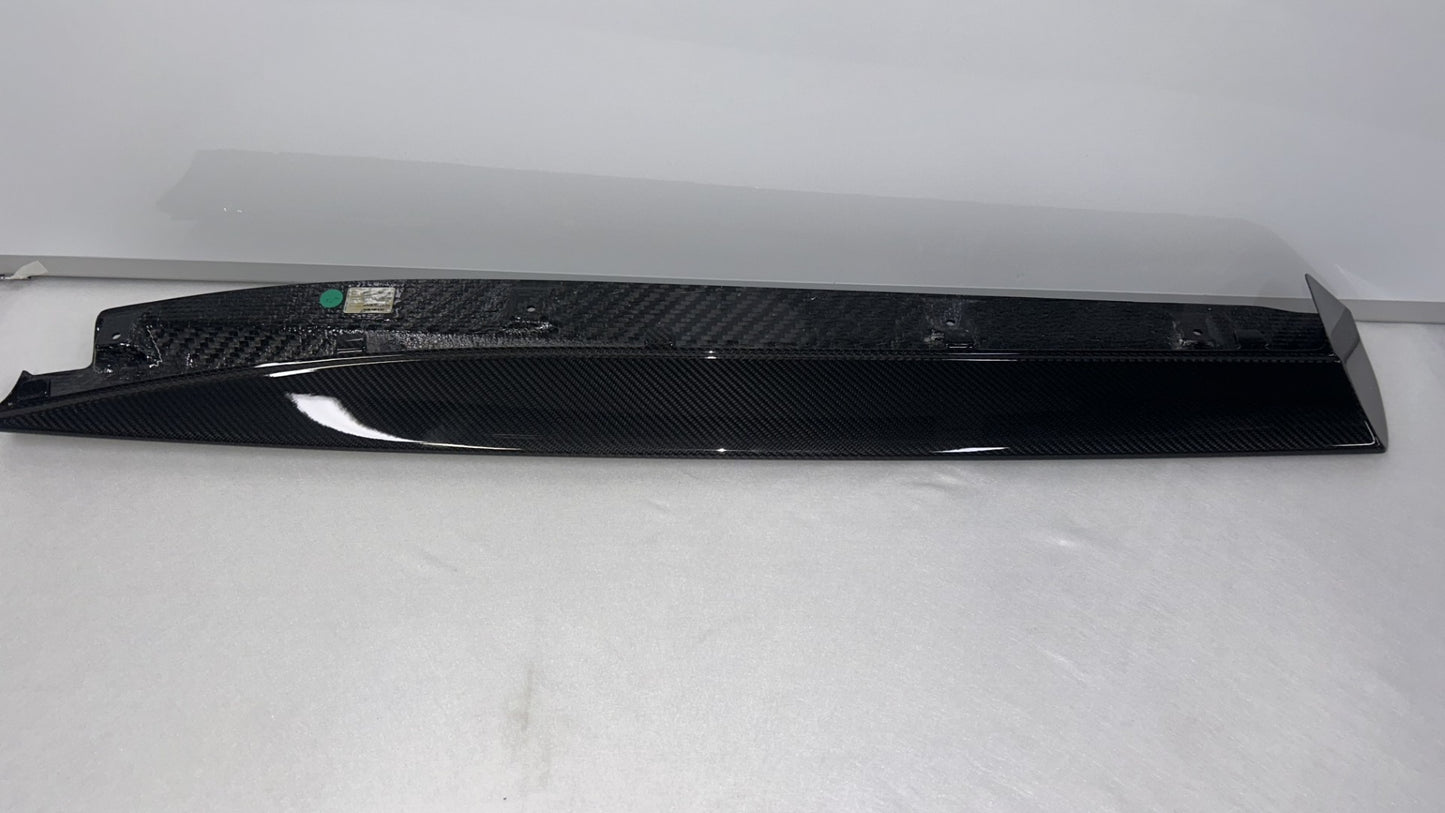 McLaren 570s/570GT Skirt Body Carbon RH