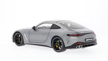 Mercedes-AMG GT 63 - 1:18 Scale Model