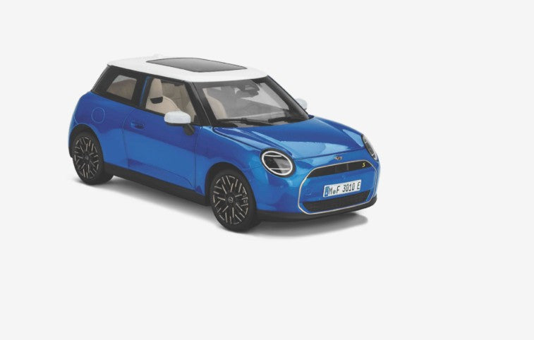 MINI genuine Cooper SE Blazing Blue