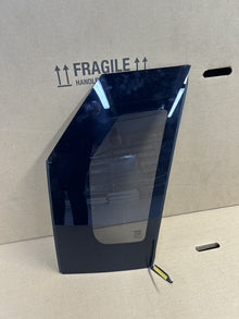 MCLAREN 720S POLYCARB DOOR UPPER GLASS RH      PART NUMBER- 14AD457CP