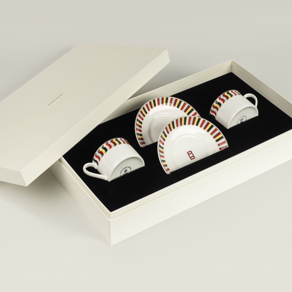 Range Rover - Country House Tea Set