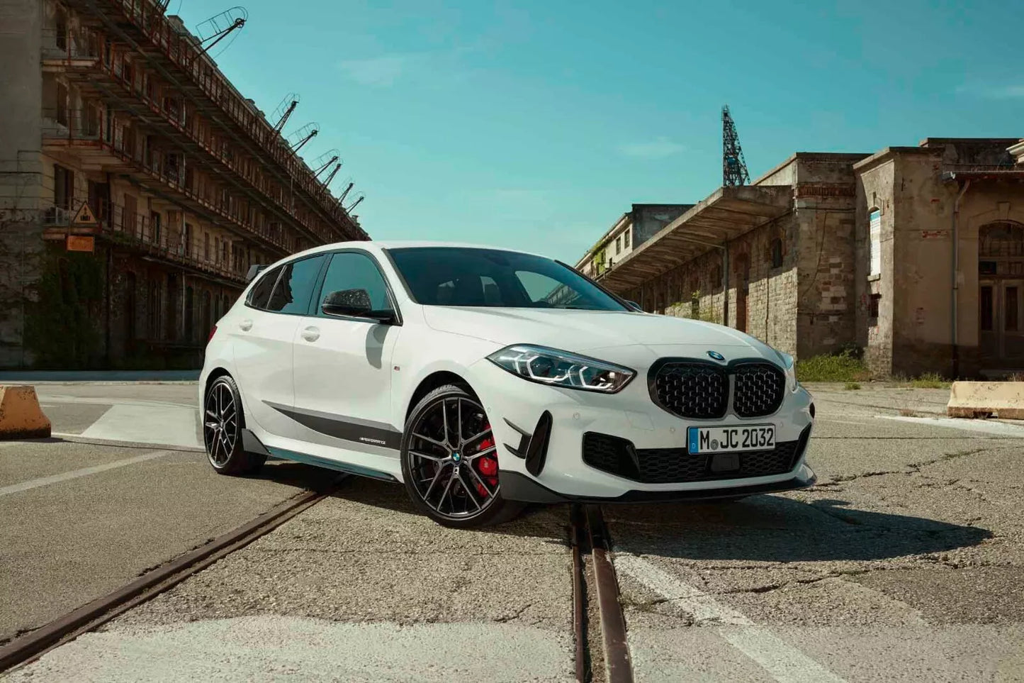 BMW 1 Series F40 Genuine M Performance Gloss Black Diamond Kidney Grills